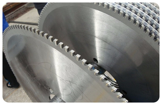 INDUSTRIAL Circular Saw Blades for cutting steel pipe diameter from 280mm up to 1825mm with special designed teeth type