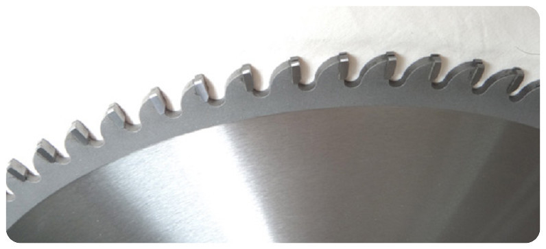 TCT дөңгелек ара пышағы TCT saw blade for cutting aluminium ingot & cooper ingot diameter from 660mm up to 1800mm